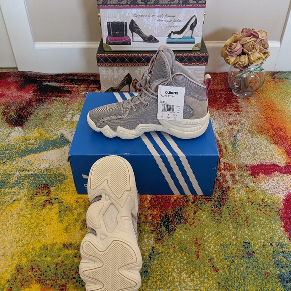 Adidas shoe - Picture 6 of 7